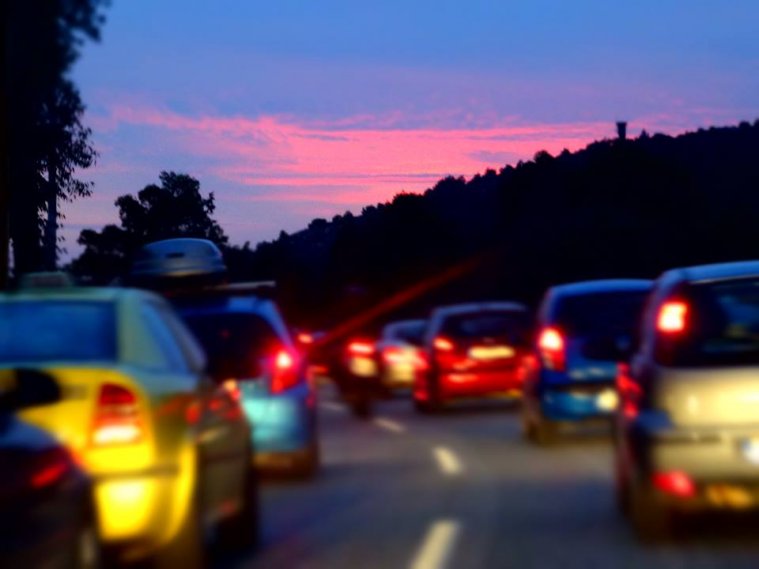 athens voice readers, greece