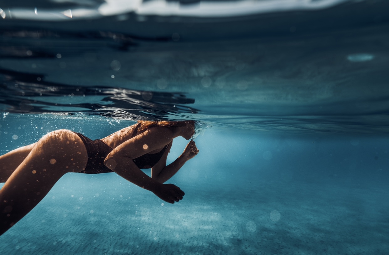 Φωτογραφία γυναίκας underwater του Μιχήλ Βαρθακούρη