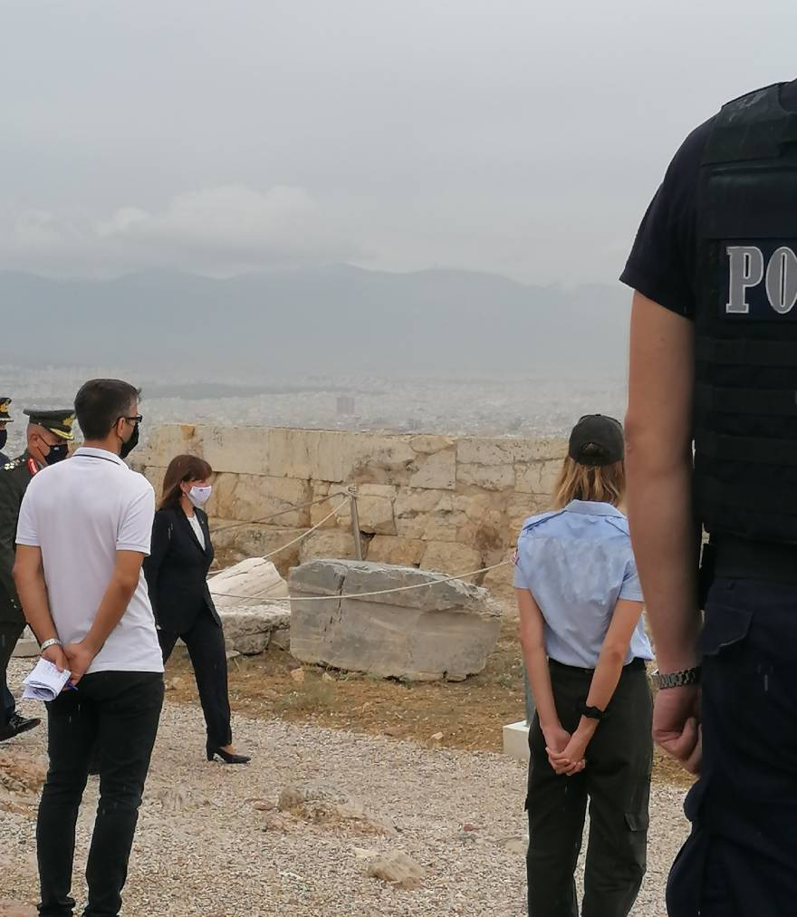 Η ΠτΔ Κατερίνα Σακελλαροπούλου στην τελετή για την Απελευθέρωση της Αθήνας
