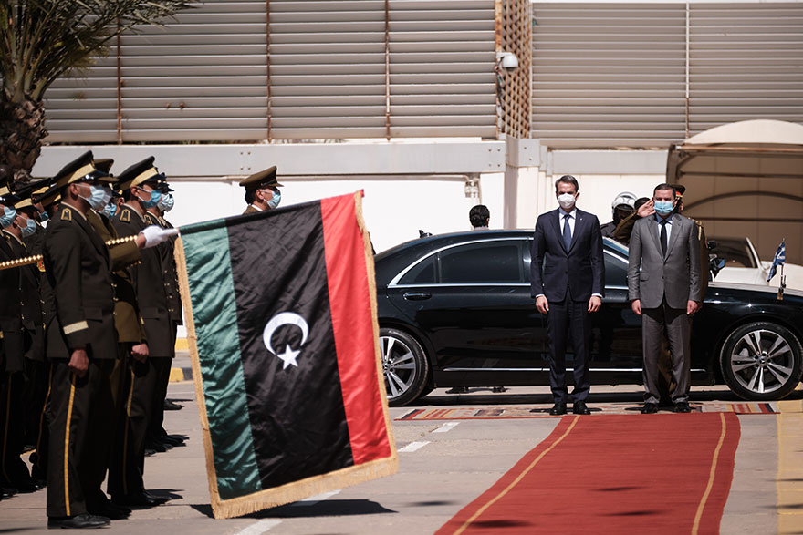 Κυριάκος Μητσοτάκης: Επίσημη επίσκεψη στη Λιβύη πραγματοποιεί ο πρωθυπουργός - Έγινε δεκτός με τιμές στην Τρίπολη