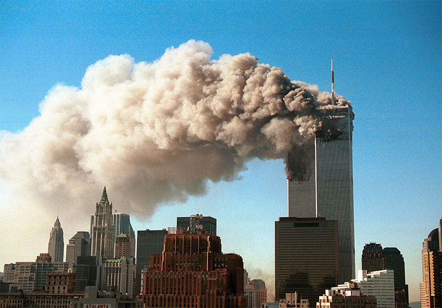 Περισσότεροι από 3.000 άνθρωποι πέθαναν στις τρομοκρατικές επιθέσεις του 2001 στις ΗΠΑ