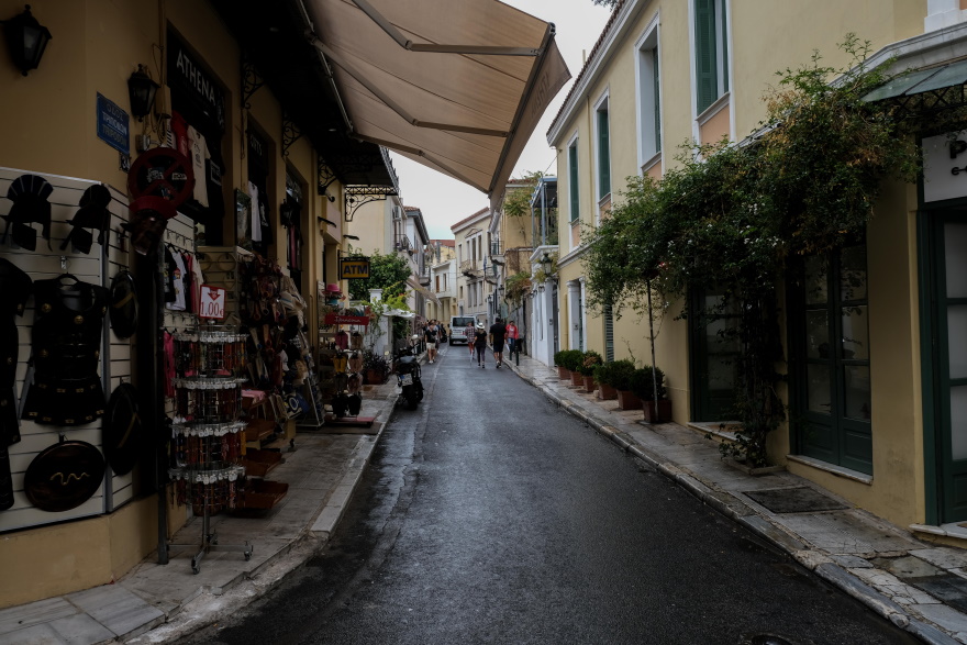 Οδός Τριπόδων: Τι κάνει αυτό τον δρόμο τόσο μοναδικό | Athens Voice
