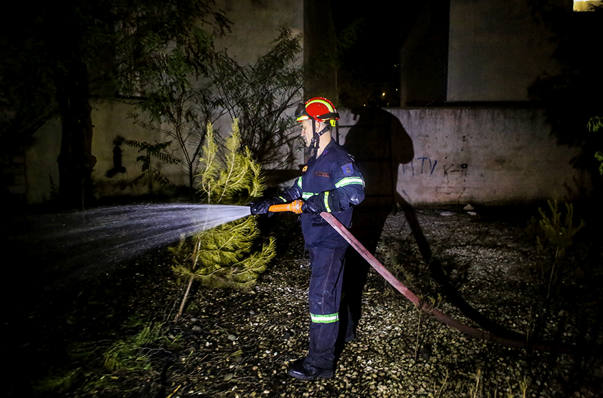 Πυρκαγιά στη Νέα Πεντέλη