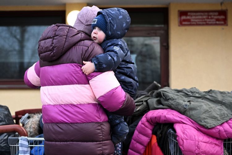 Ουκρανία: Εκατομμύρια εκτοπισμένοι και πρόσφυγες