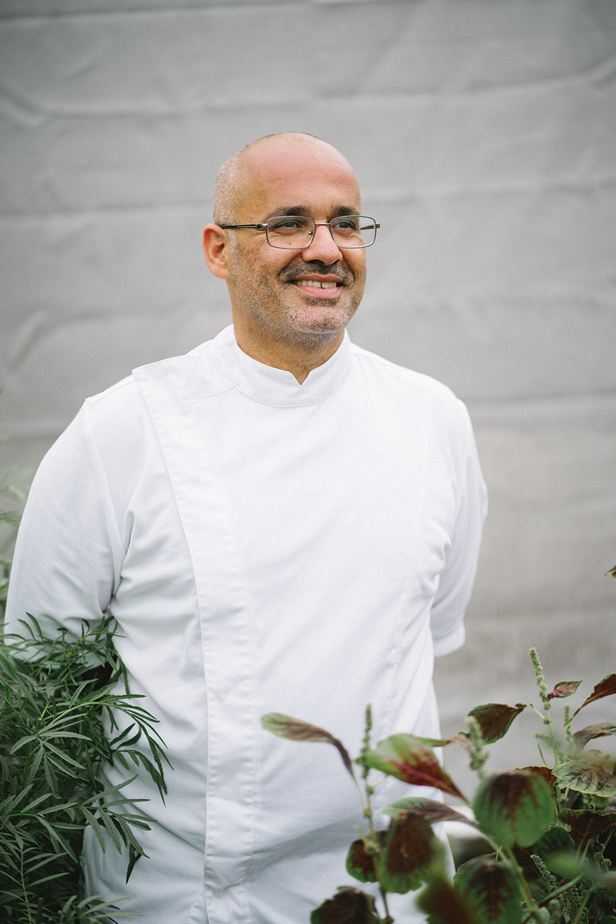 Ο Τάσος Μαντής ως chef-patron στο Soil 