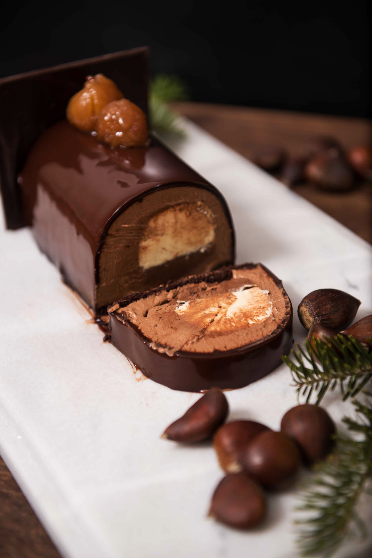 Κορμός κάστανο από το ζαχαροπλαστείο Φύσις